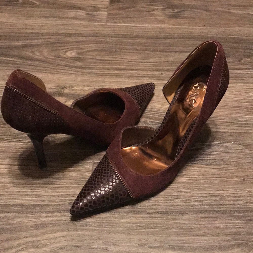 Carlos Santana pumps